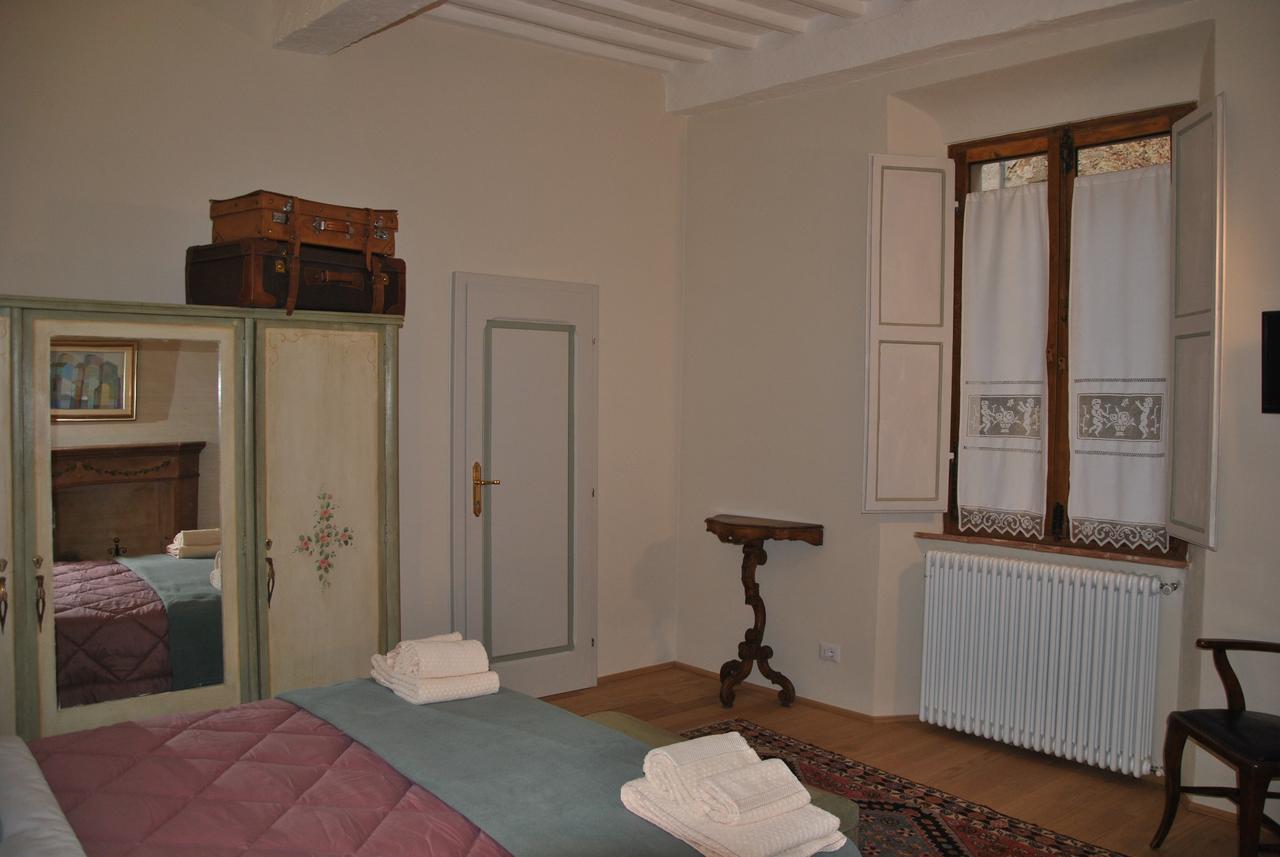 לינה וארוחת בוקר פיינצה Casa Dolce Casa מראה חיצוני תמונה