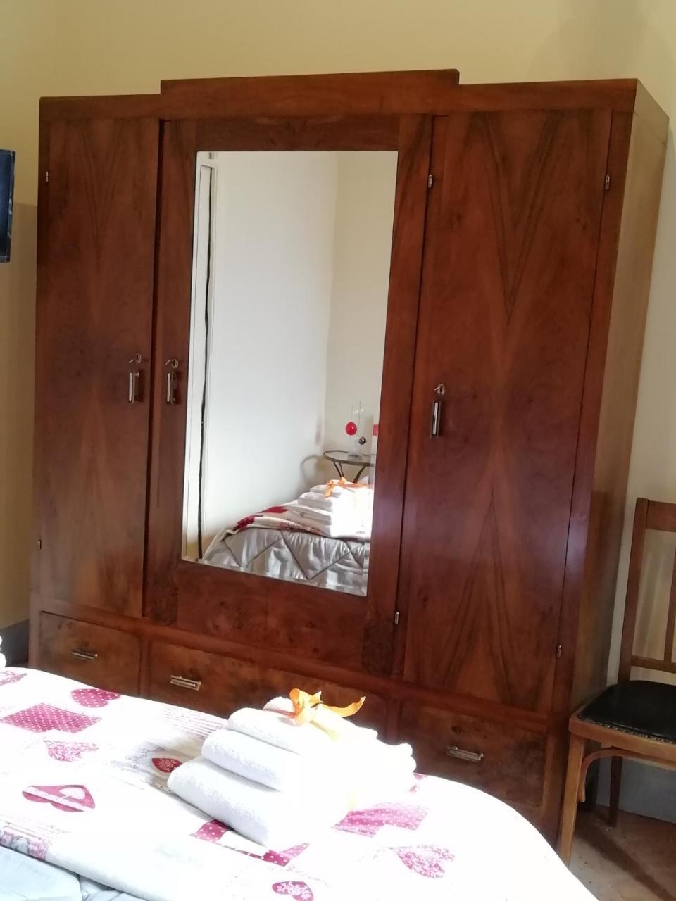 לינה וארוחת בוקר פיינצה Casa Dolce Casa מראה חיצוני תמונה